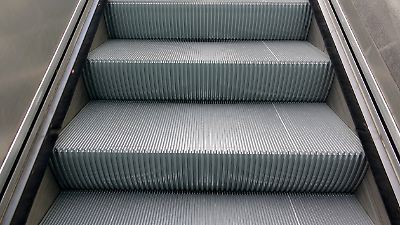 Bürsten an Rolltreppen: Dafür sind sie wirklich da